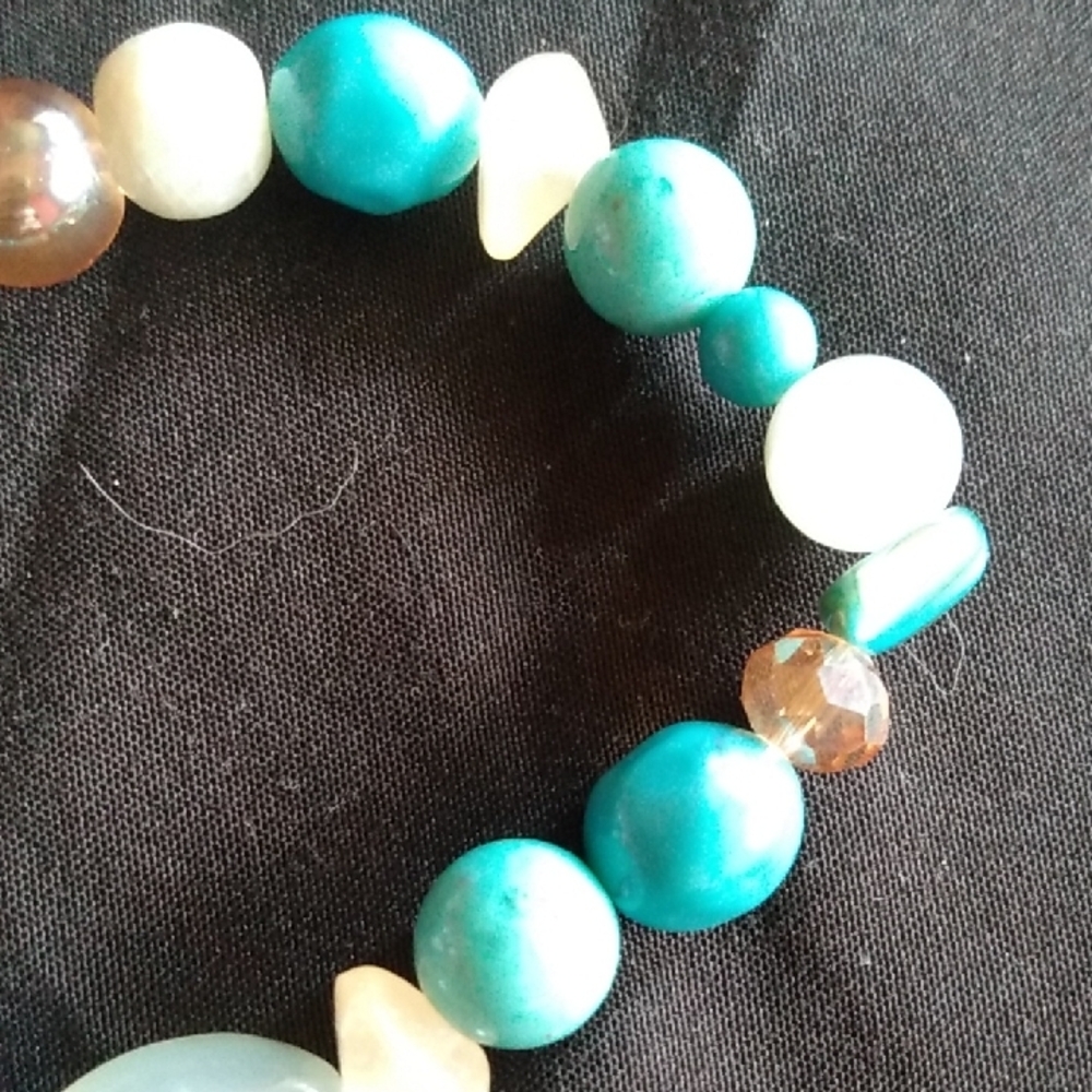 Turquoise Beaded Stretch Bracelet Set - Unbranded - Picture 5 of 6
